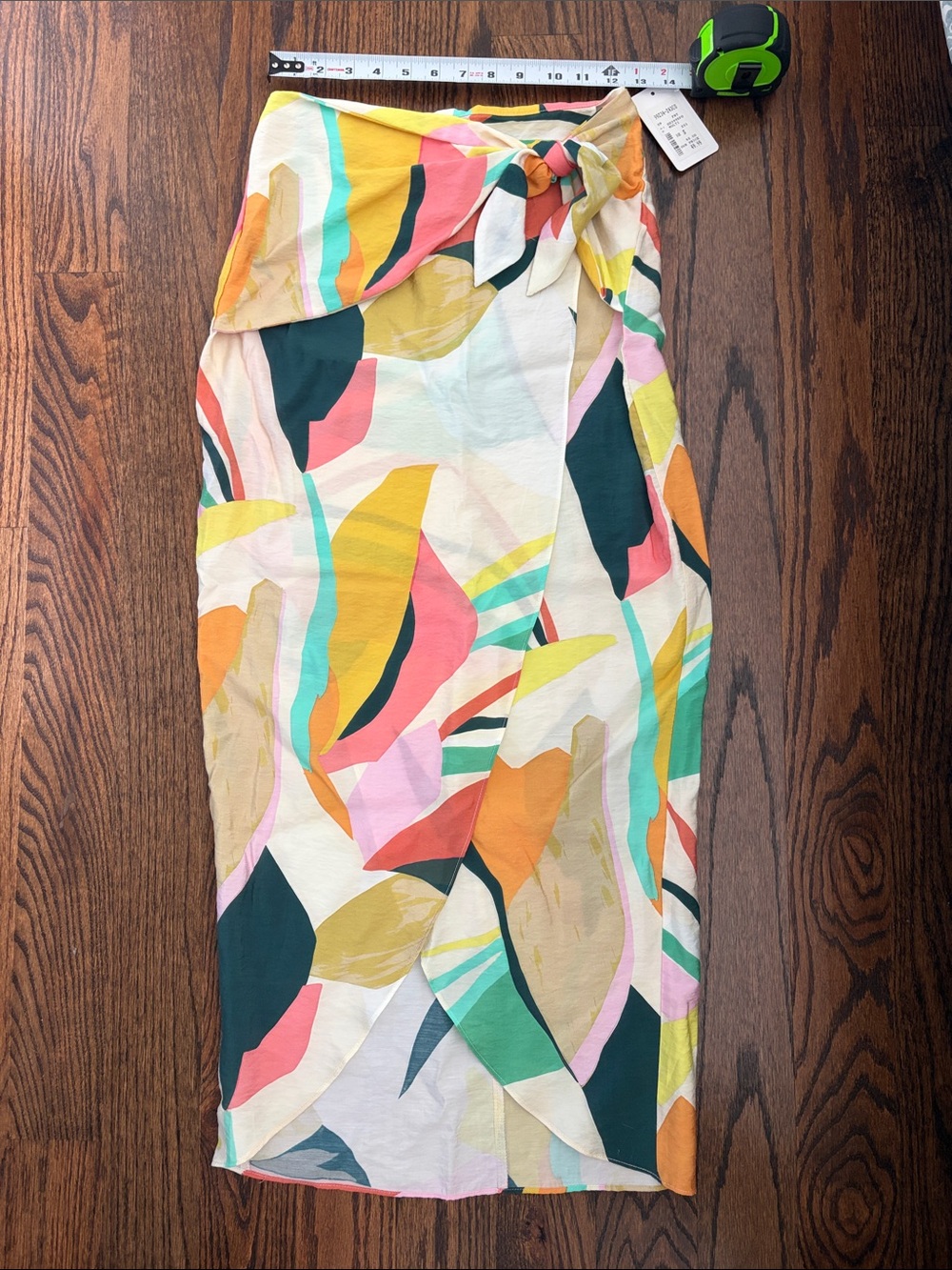 NWT Colorful Abstract Print Women’s Skirt Small